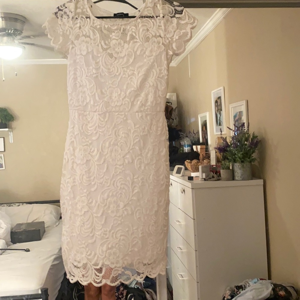 White Lace Bodycon Dress
